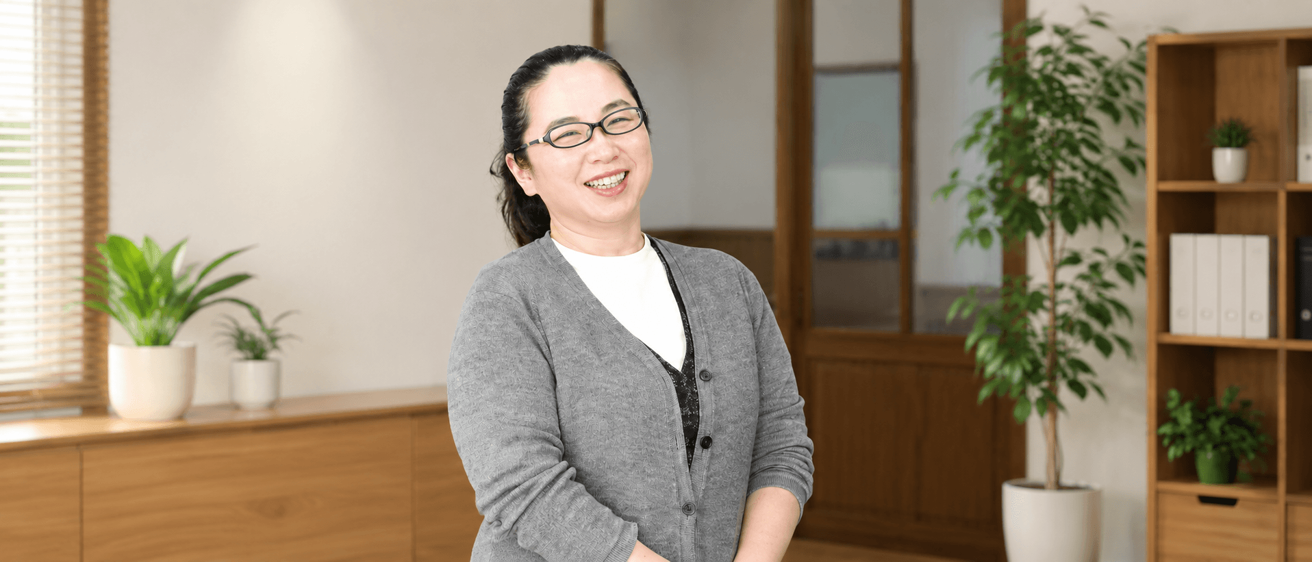 田中靜江(経理事務)